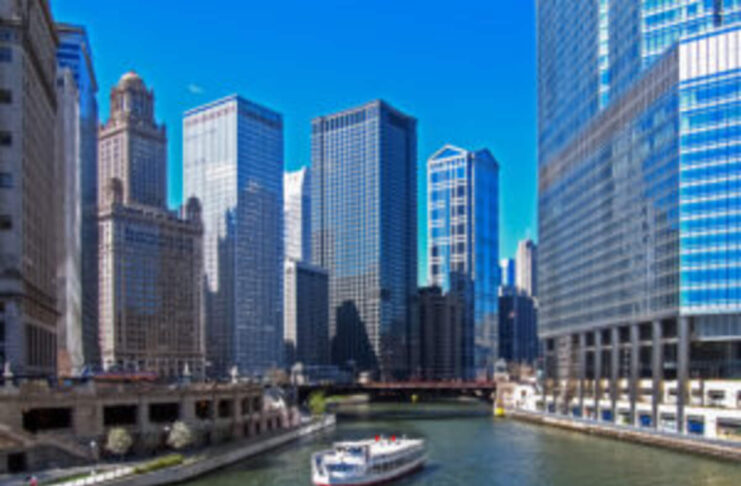 How do you get special travel tips for flying to Chicago